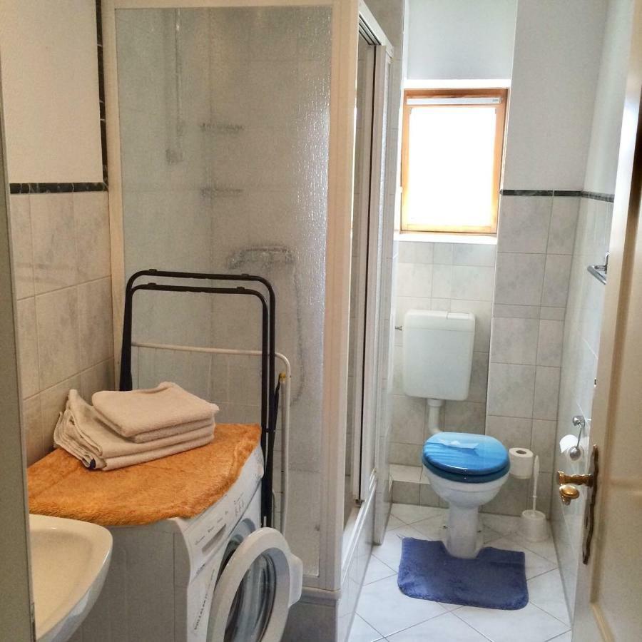 Apart Ferienwohnung Warnemunde Rostock Buitenkant foto