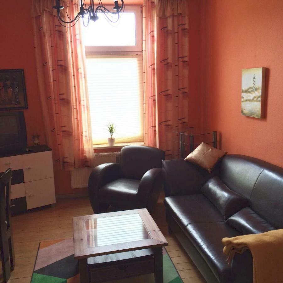 Apart Ferienwohnung Warnemunde Rostock Buitenkant foto